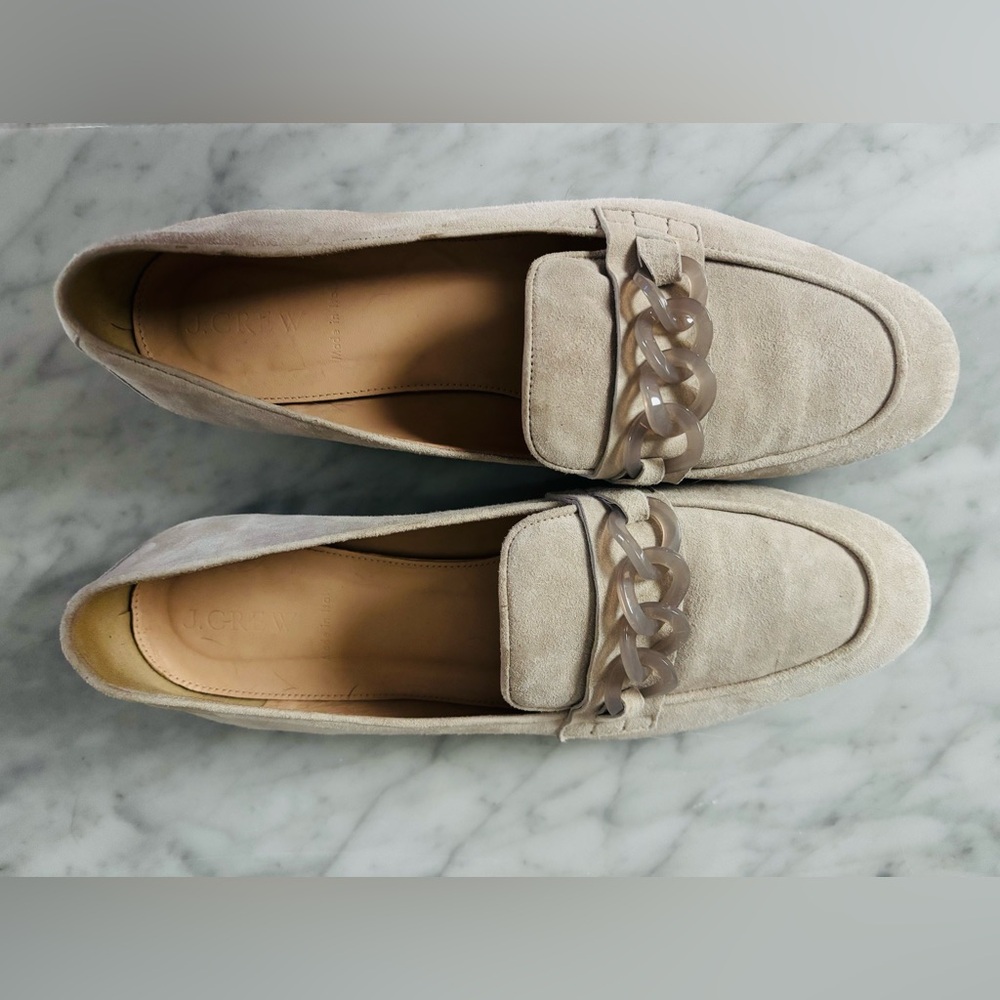 Elegant Suede Dove Gray Loafers